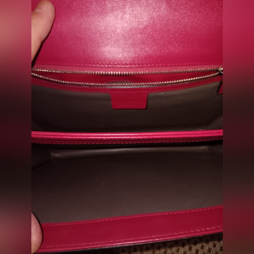 Gucci GG Rare Pink Patent Leather Chain Crossbody Bag - Picture 5 of 7